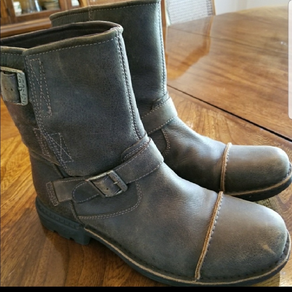 Men’s Ugg Boots soft leather Messner